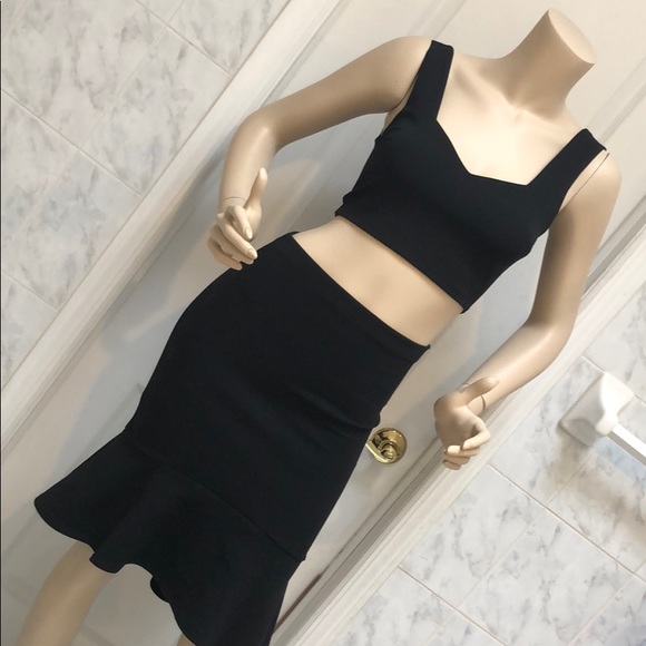 2 PIECE SKIRT & TOP SET - Picture 4 of 8